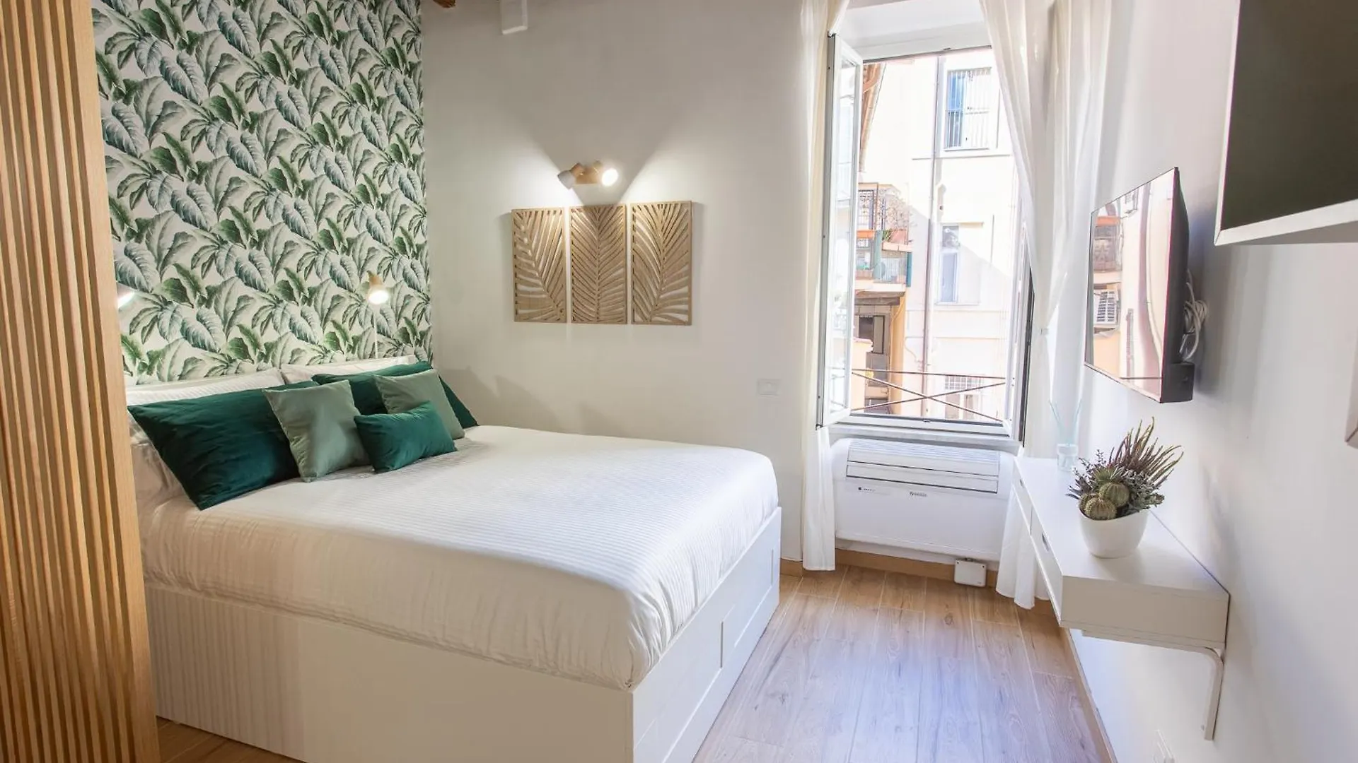 Charming Flat Rione Monti Apartment Rome 0*,  Italy